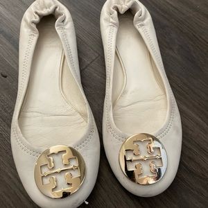 Women's Tory Burch Cream Reva Flat size 8
